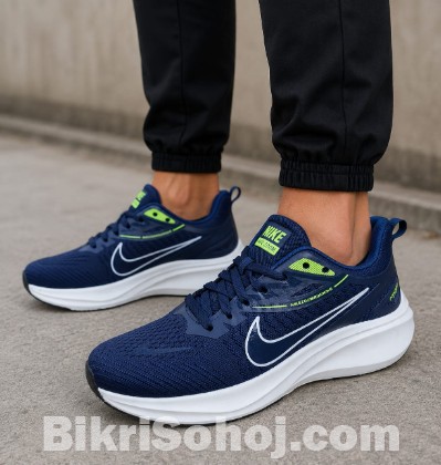 Nike Zoom Running shoes in navy blue with white midsoles